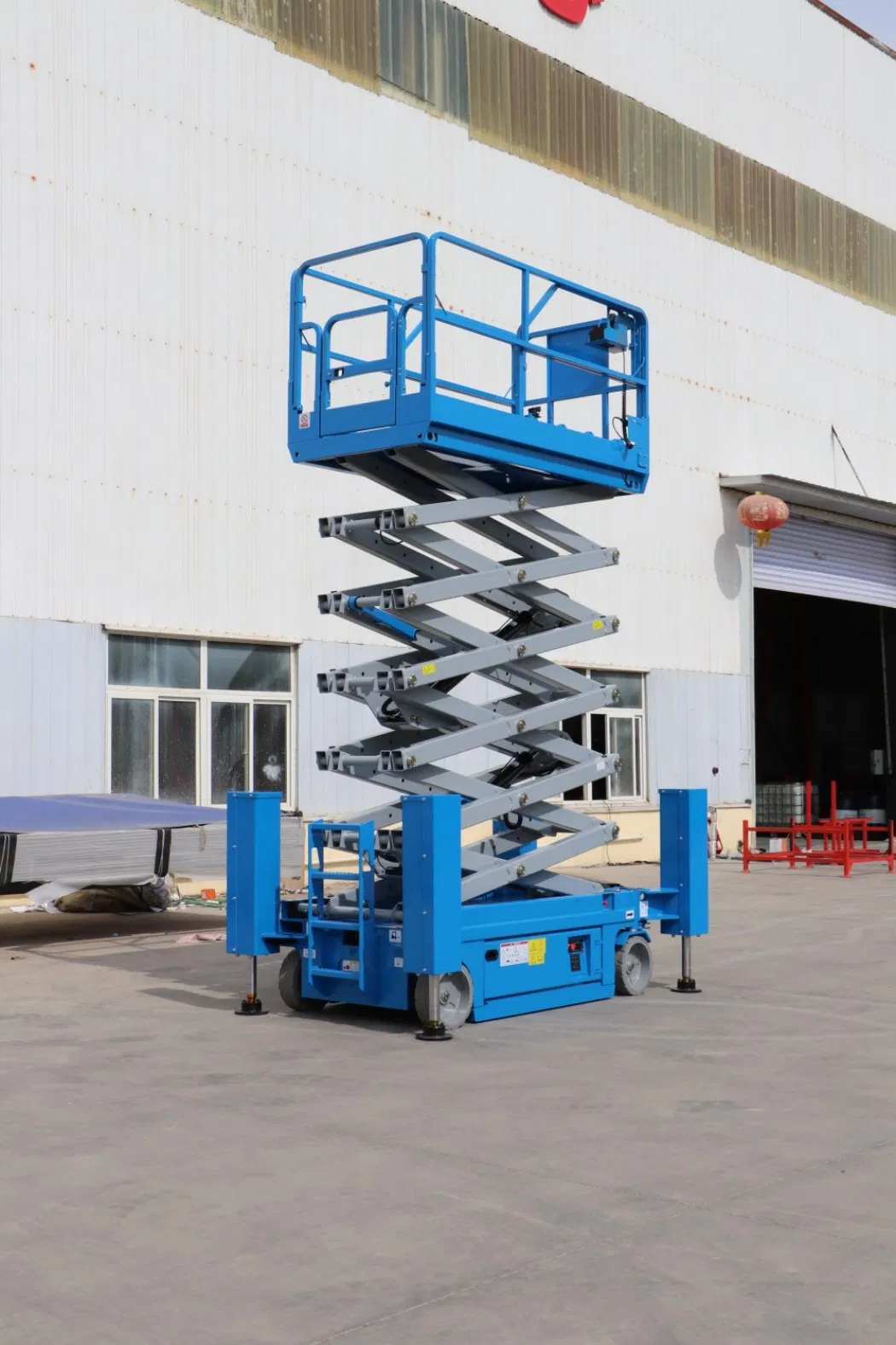 6m Electric Mobile Scaffolding with Chain Wire Rope Foldable Lift Scaffold Mobile Scissor Lift for Construction Gear Motor Hoist 3m Lifting Height