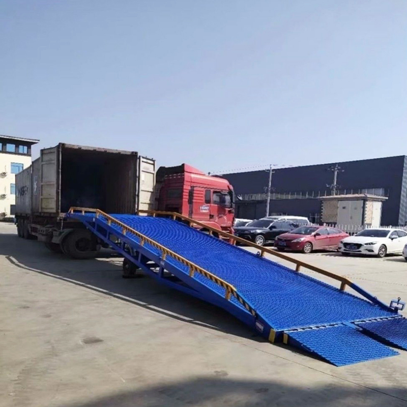 Heavy Duty Loading Dock Ramp Unloading Dock Yard Ramp Forklift Fixed Container Dock Leveler