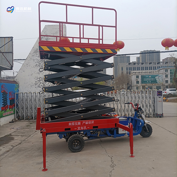 Battery Driving Tricycle Aerial Lift Platform 11 Mi Lifting Mobile Electric Scaffolding Lift Platform