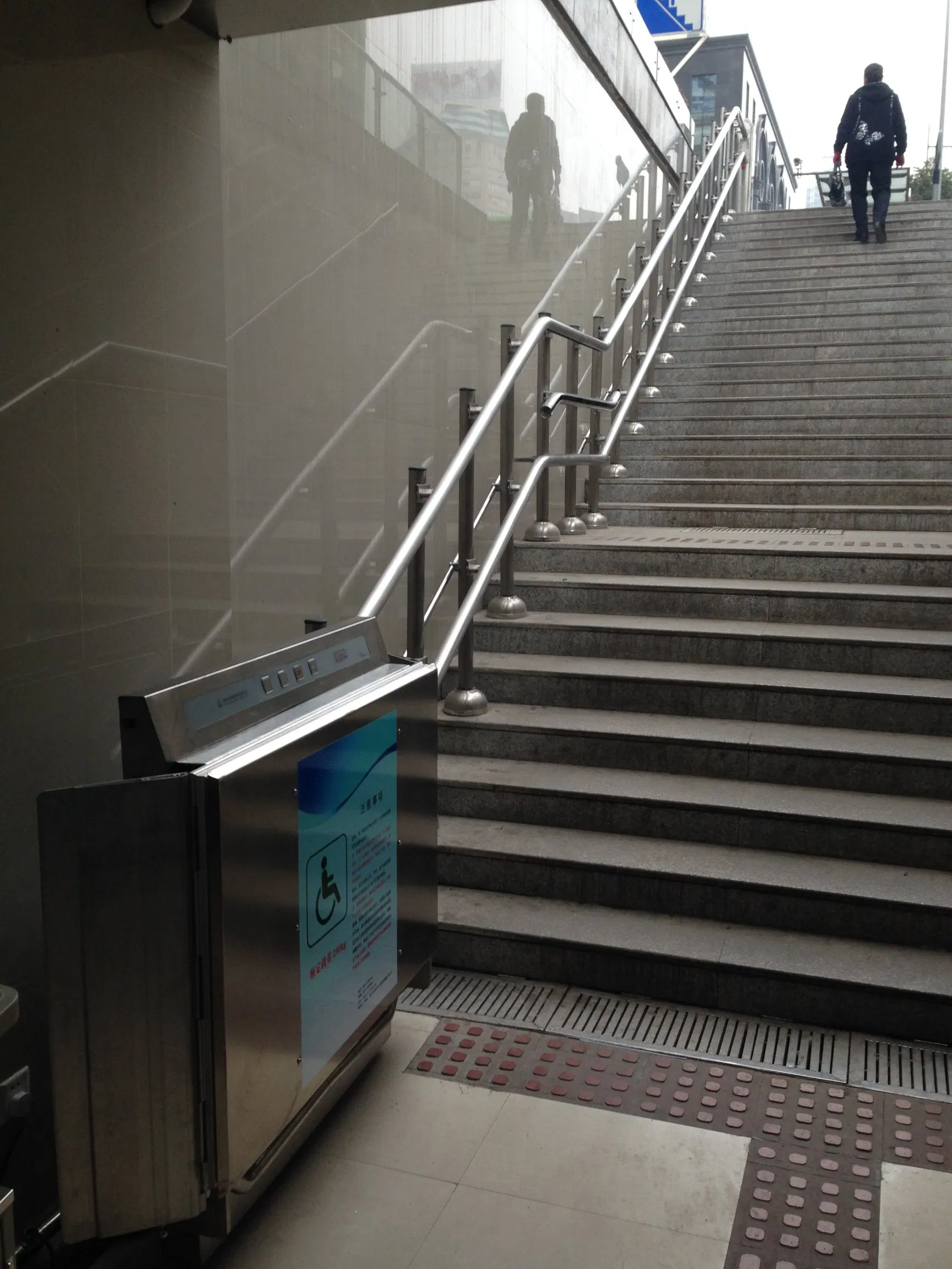 Accessible Inclined Lifts Wheelchair Stair Lift Platform Indoor for Disabled