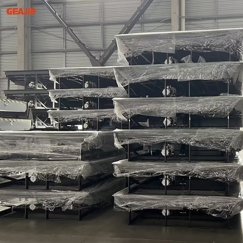 Hydraulic Truck Ramp Dock Leveller 6 Ton to 20 Ton Capacity Boarding Bridge and Container Platform for Loading Unloading