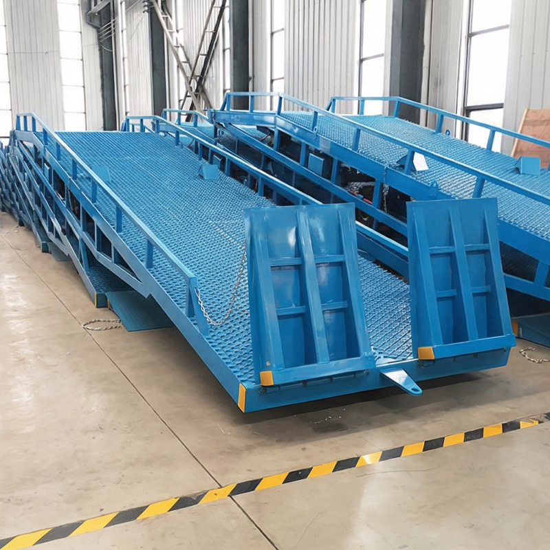 Loading Dock Forklift Ramp Movable Portable Loading Dock Mobile Boarding Bridge with a Load