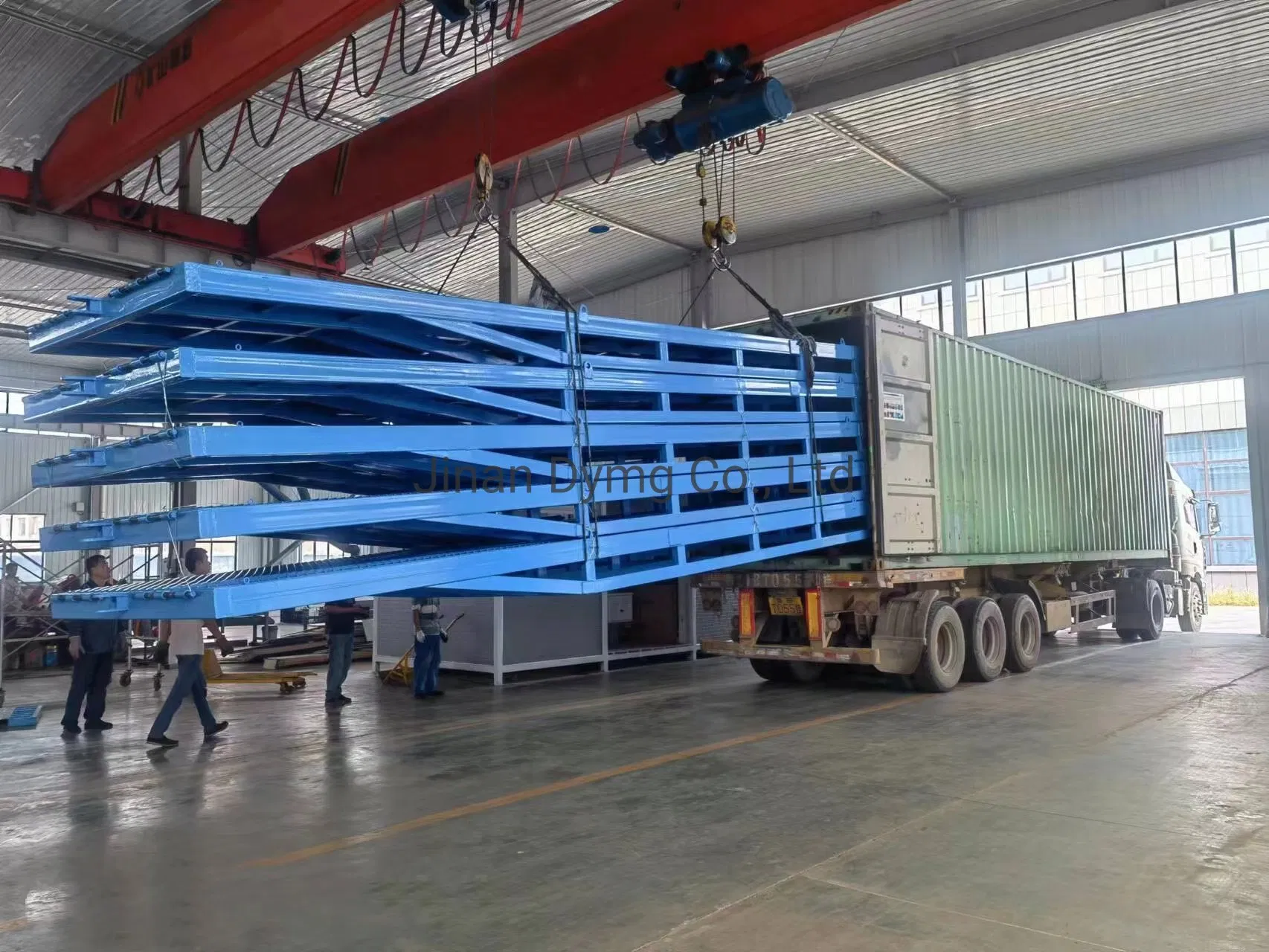 Dymg Mobile Loading Container Ramp in Poland, Netherlands, Germany, USA, Ireland, UK