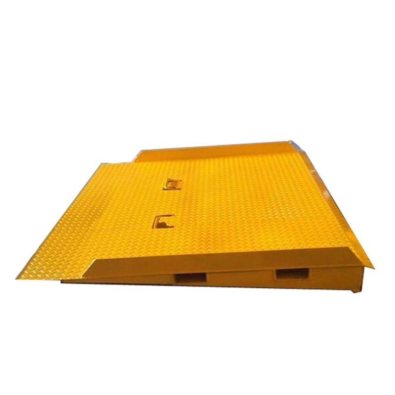 Standard High Quality Mobile Storage Shipping Container Forklift Loading Ramp for Sale