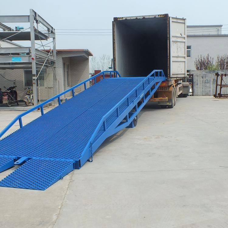 Mobile Forklift Container 6 Tons 8tons 10tons Loading and Unloading Platform