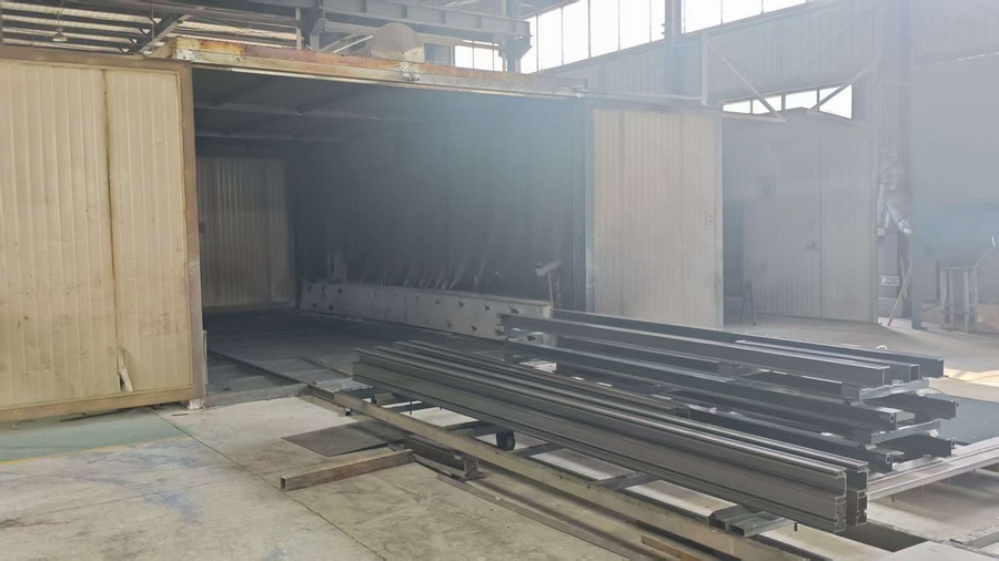 Professional painting room for anti-corrosion treatment