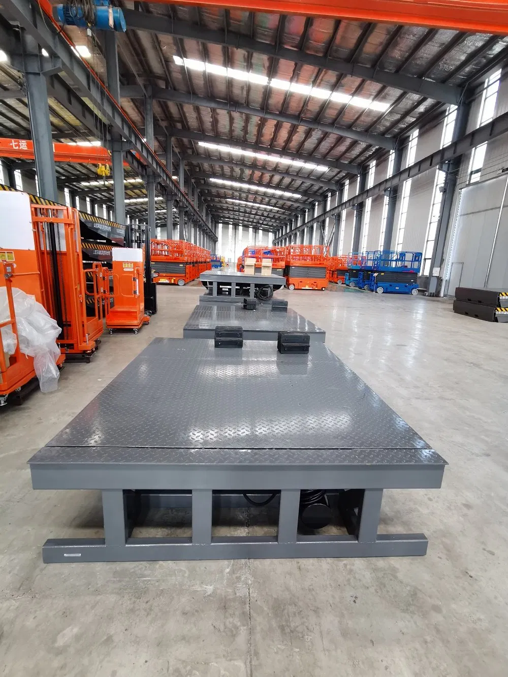 Hydraulic Adjustable Truck Vehicle Forklift Mobile Container Loading Ramp Dock Ramp for Sale