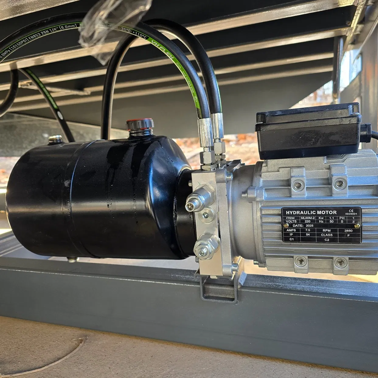 New Design Hydraulic Unloading Dock Ramp Platform Fixed Boarding Bridge with Good Price