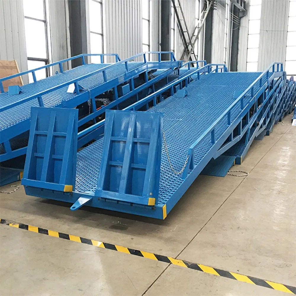 10 Tons of Mobile Hydraulic Boarding Bridge Logistics Cargo Boarding Bridge Boarding Lifting Platform