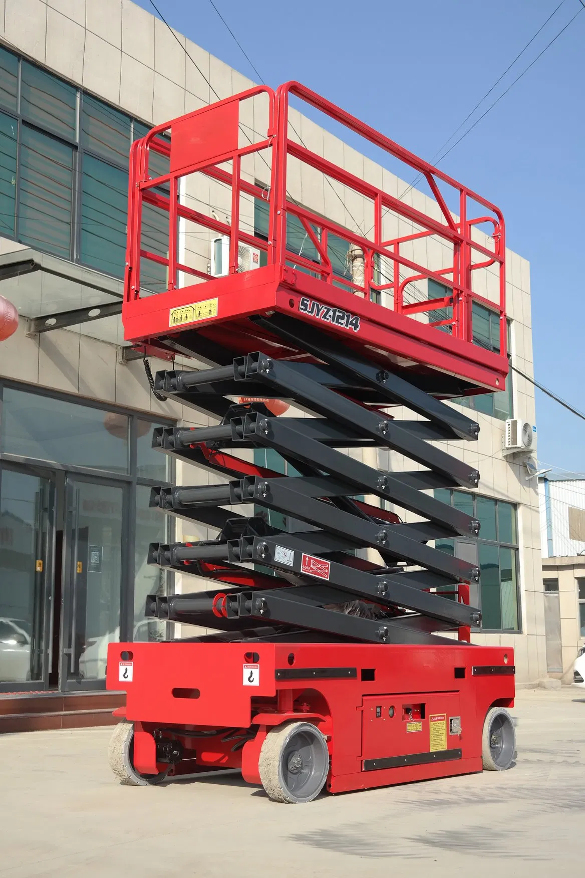 Electric Mobile Scissor Lifting Manlift Mobile Platform for Sale