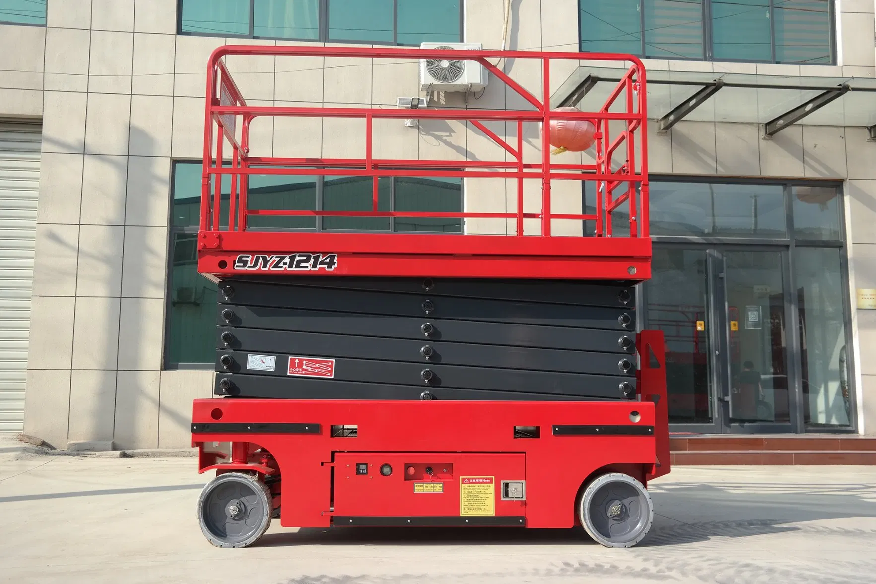 Electric Mobile Scissor Lifting Manlift Mobile Platform for Sale