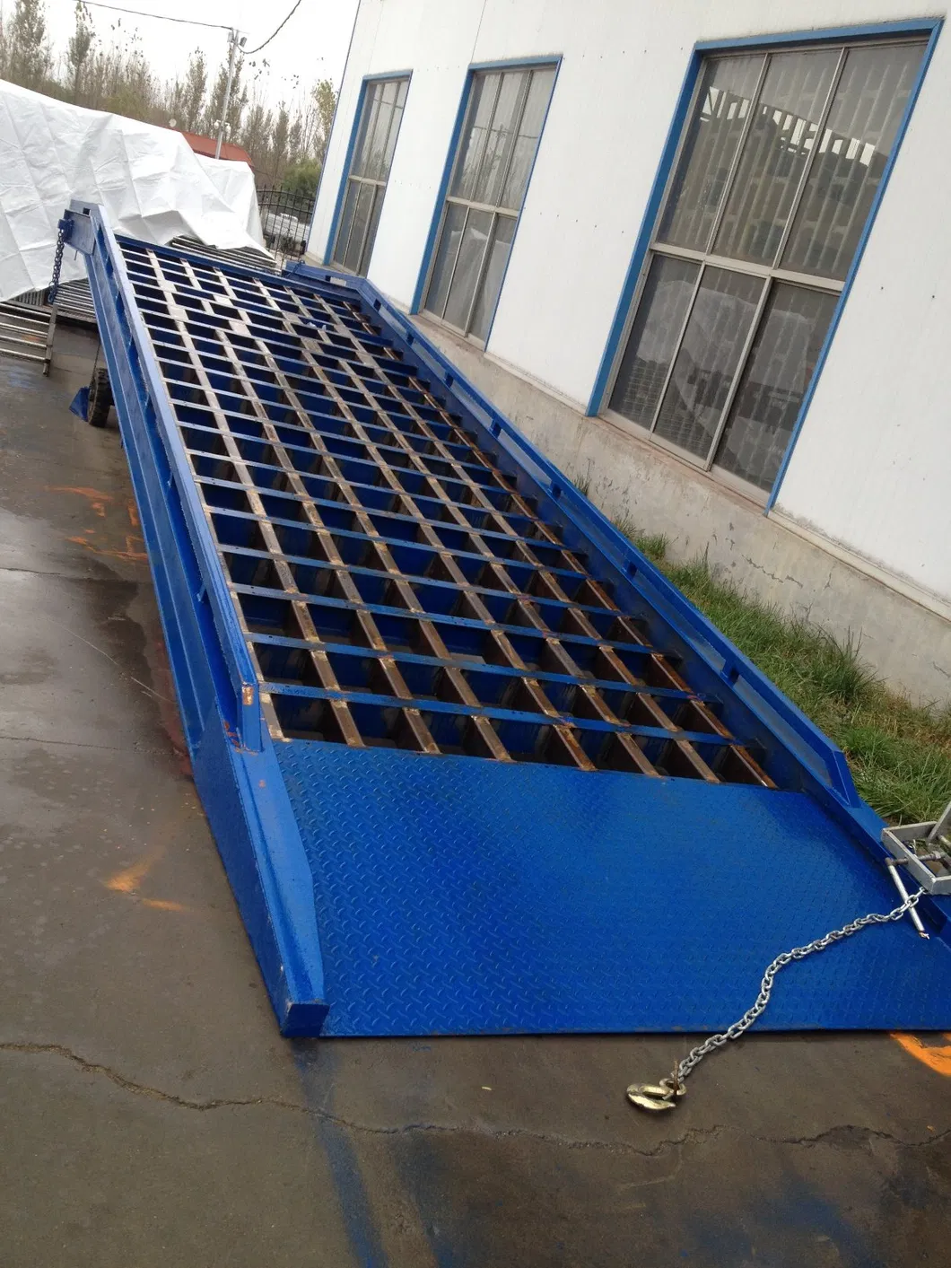 Container Loading Ramp View 2