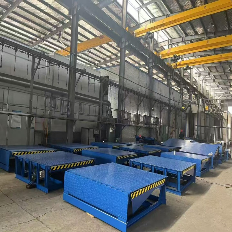 Portable Hydraulic Lift Platform for Efficient Warehouse Operations