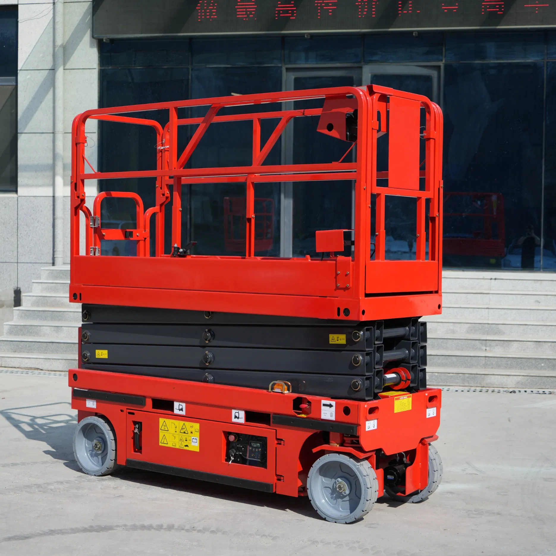 Wholesale Hydraulic Mobile Manlift Self-Propelled Mini Electric Aerial Work Lifting Platform for Urban Environments