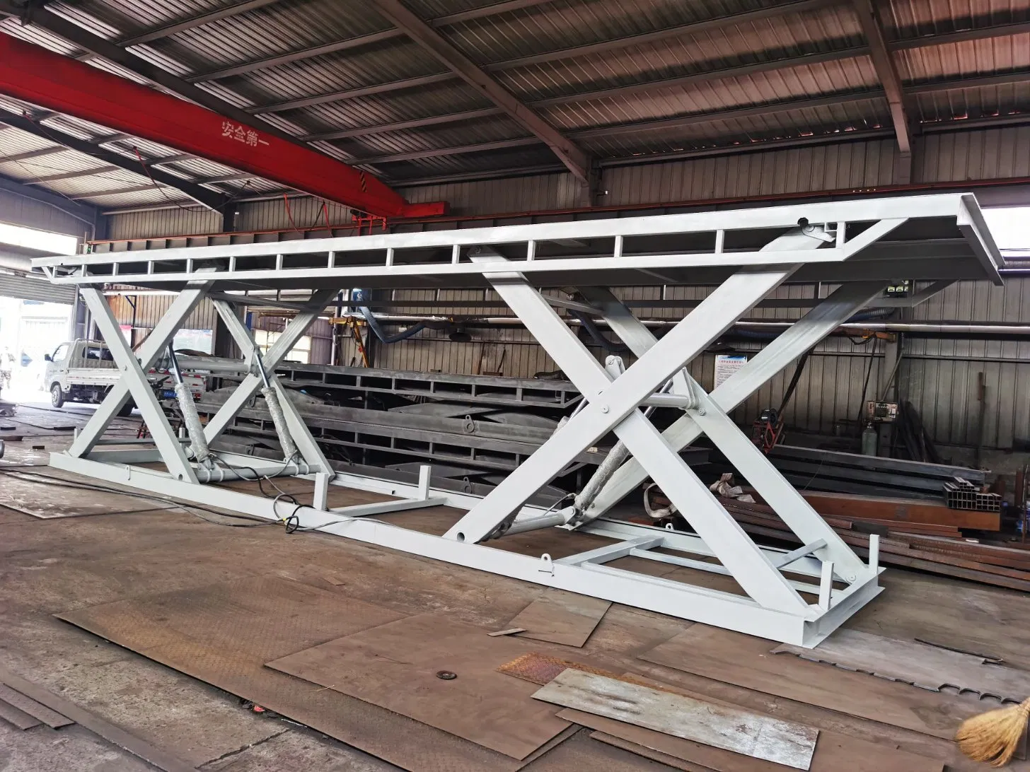 CE Certified Aerial Scissor Work Lifting Platform