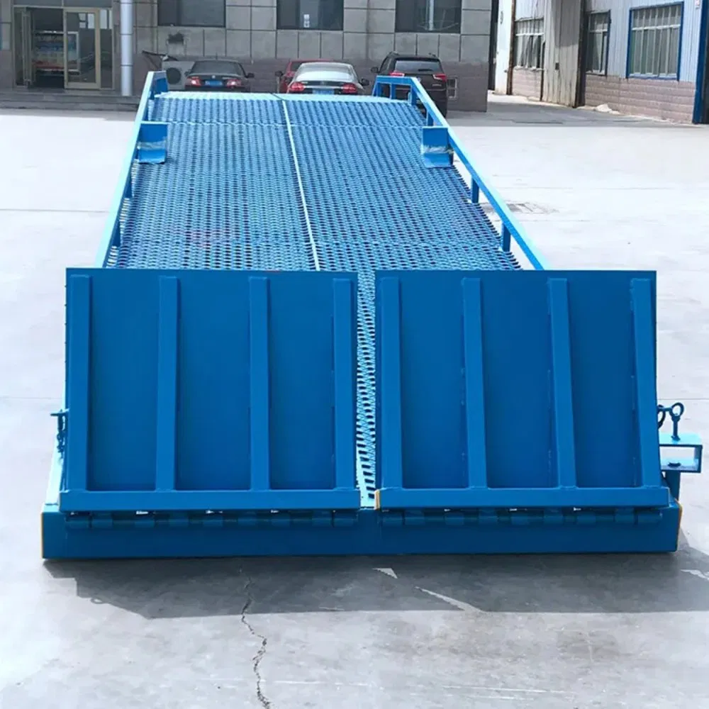 10 Tons of Mobile Hydraulic Boarding Bridge Logistics Cargo Boarding Bridge Boarding Lifting Platform