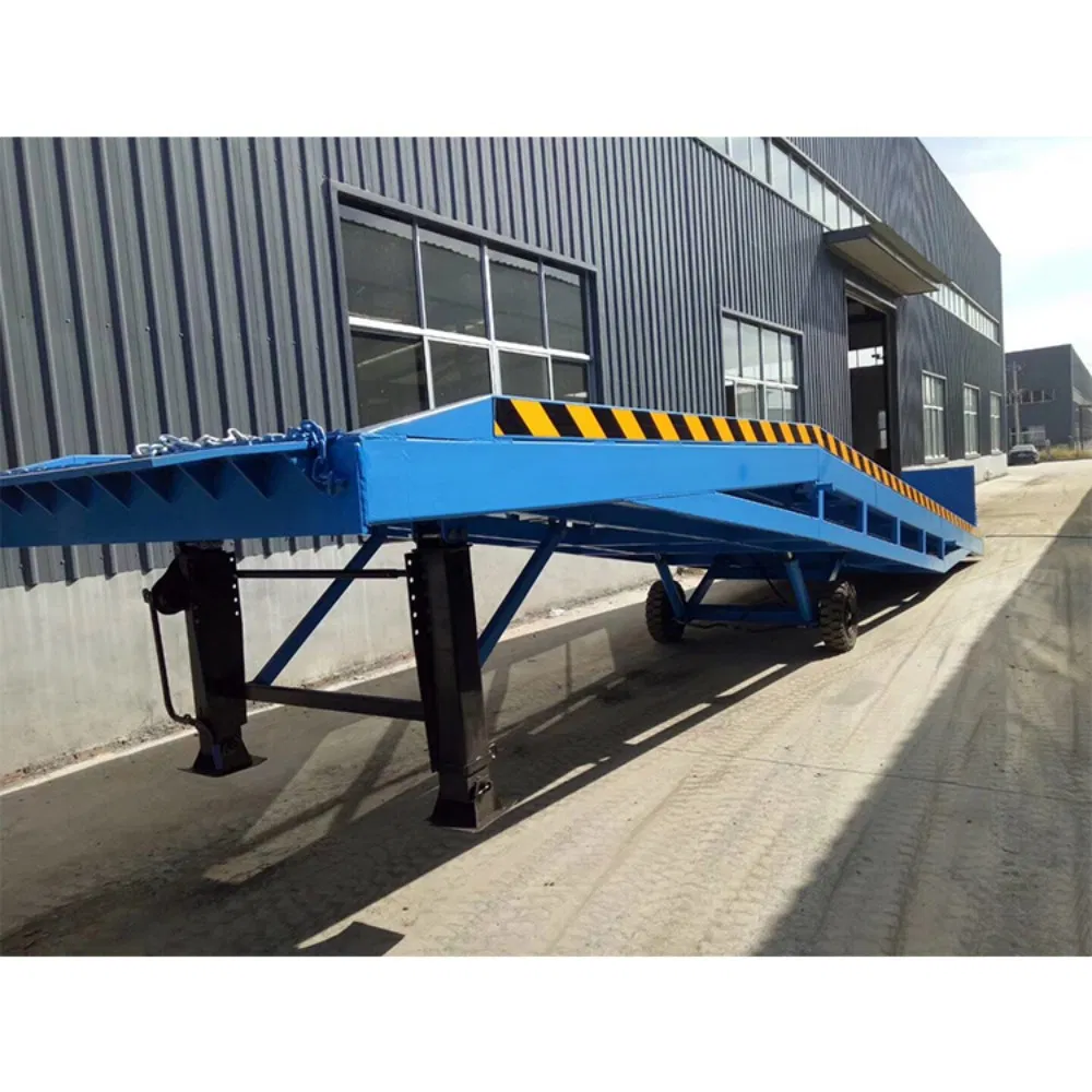 12t Loading Hydraulic Loading and Unloading Platform Lifting Platform Can Be Customized Mobile Boarding Bridge