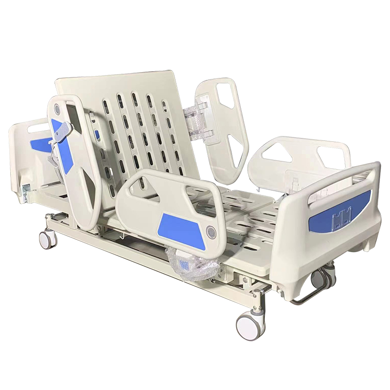 نقل مرضى العناية المركزة الطبية 3 سرير مستشفى ICU قابل للتعديل كهربائياً مع 4 زوايا مضادة للاصطدام