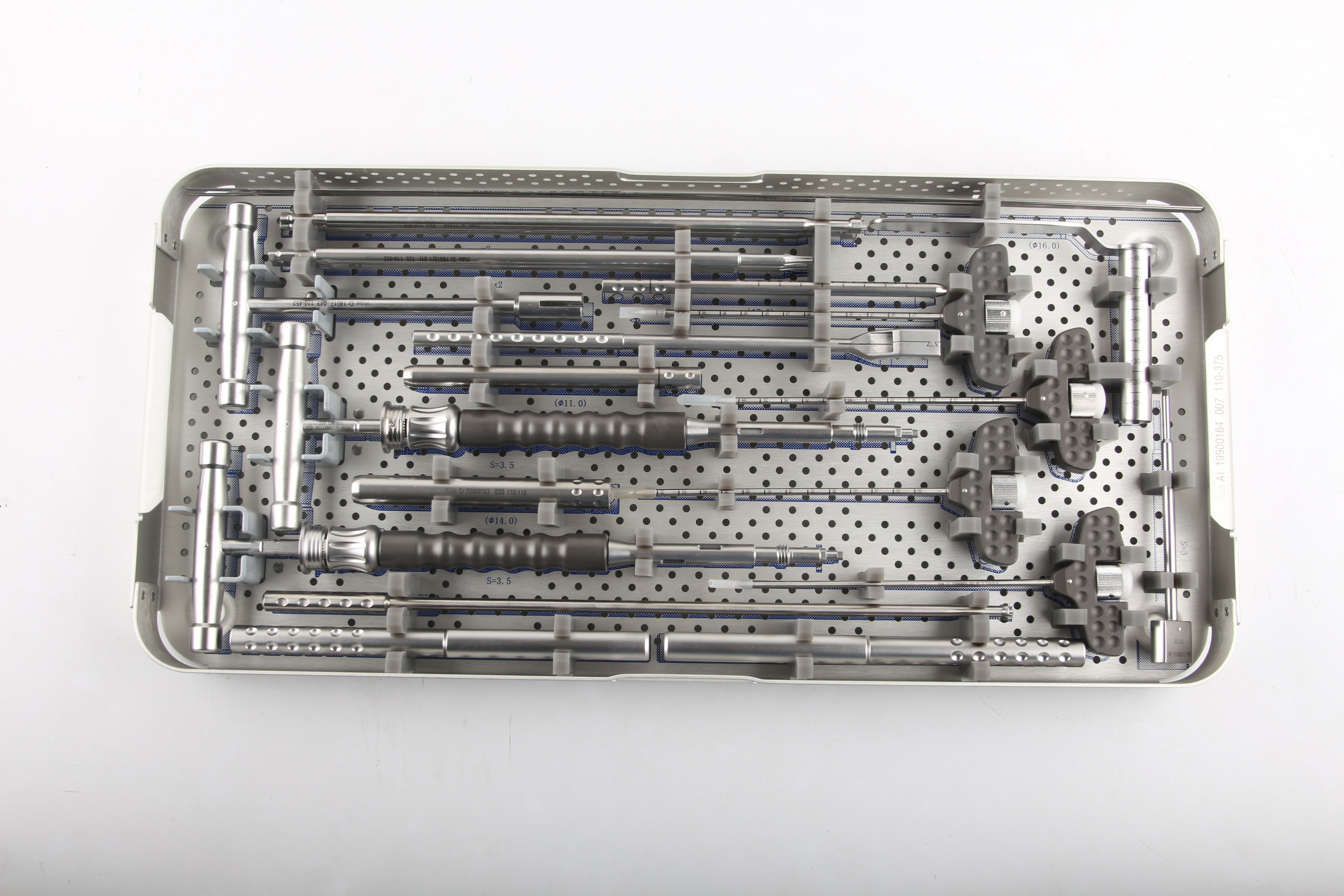 Minimally Invasive Titanium Class I Instrument Set for Spine Surgery Screws and Rods with 2-Year Warranty