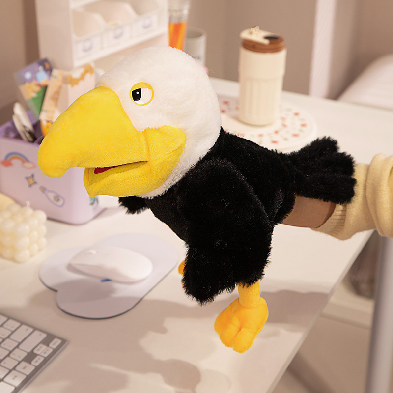 Precio mayorista de peluches personalizados diseño a medida muñecos de animales súper suaves, muñecos de peluche de loro, búho, águila, flamenco, pavo real, juguetes educativos de marionetas de peluche fábrica