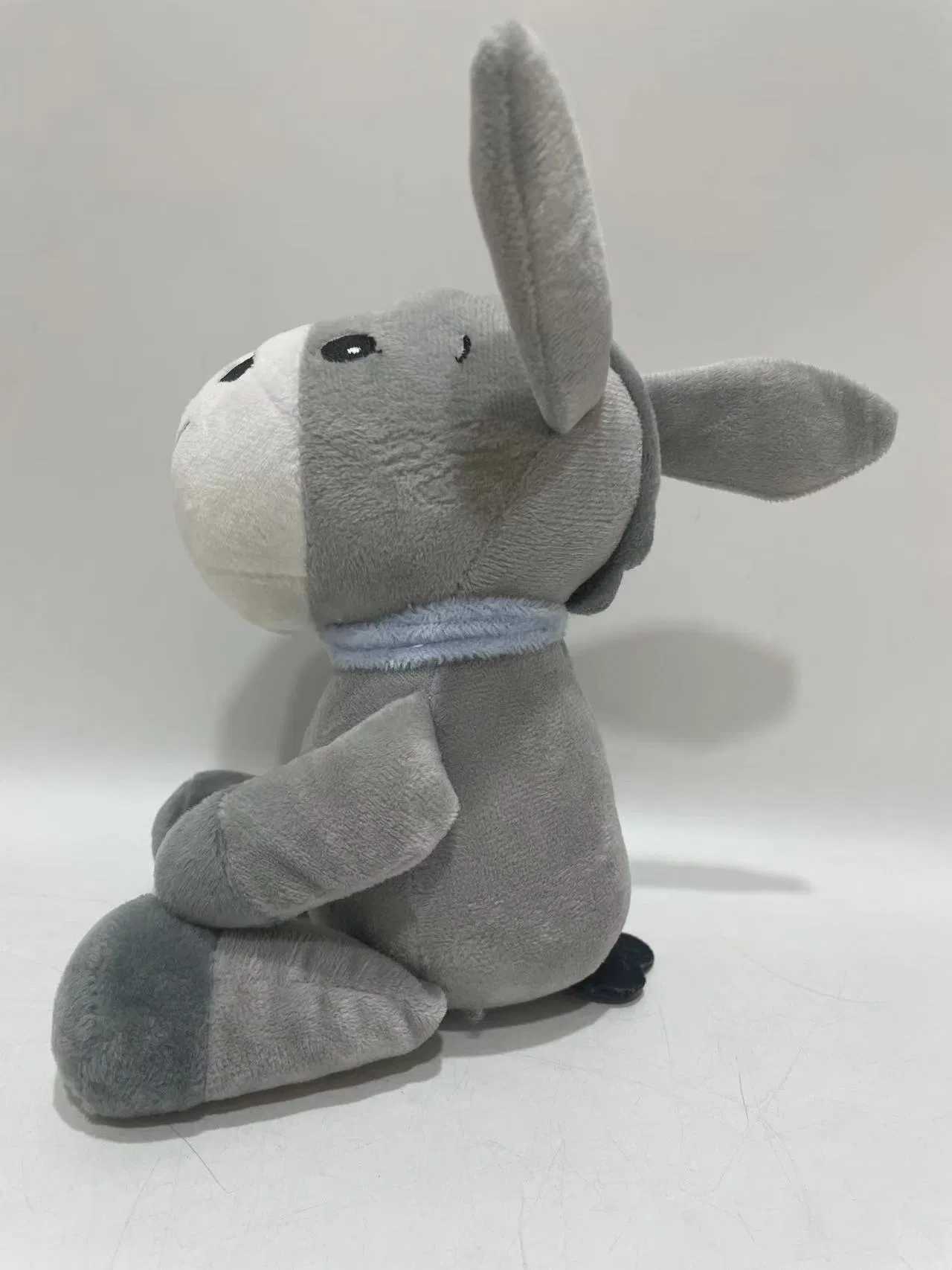 2024 Nueva caja musical en forma de juguete de peluche suave para bebés