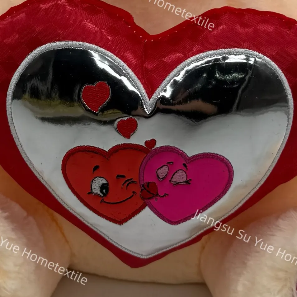 Osito de peluche beige personalizado con almohada en forma de corazón y gafas