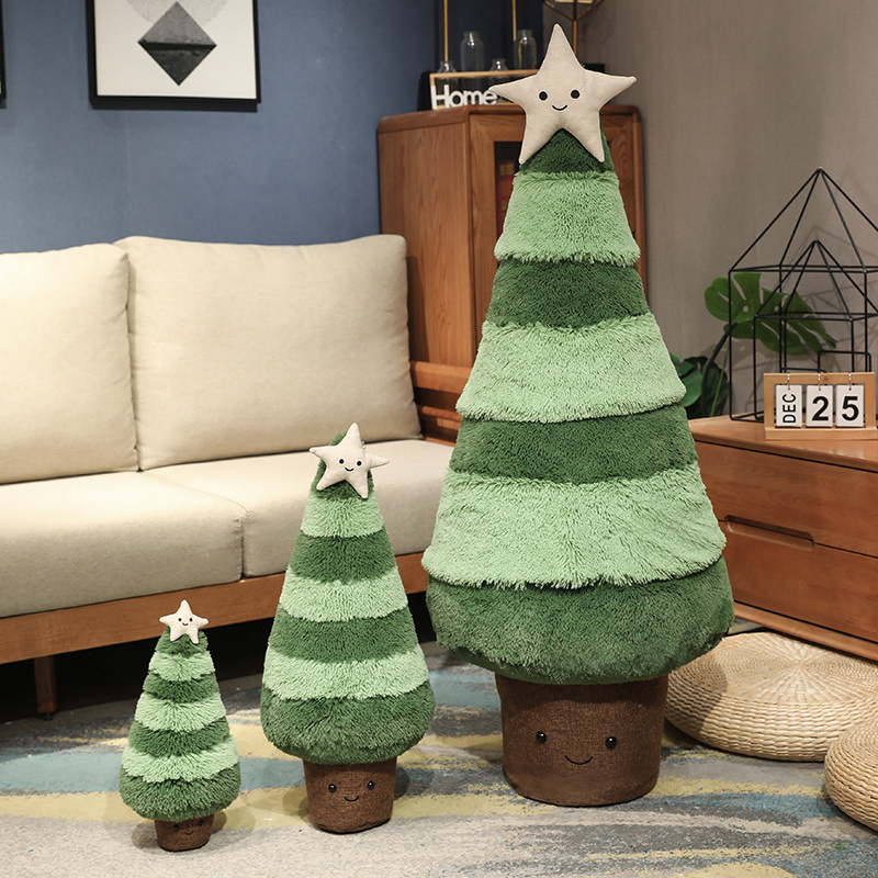 2026 Juguetes de peluche personalizados de árbol de Navidad y personajes de anime con relleno de algodón PP para decoraciones festivas. Juguete de peluche