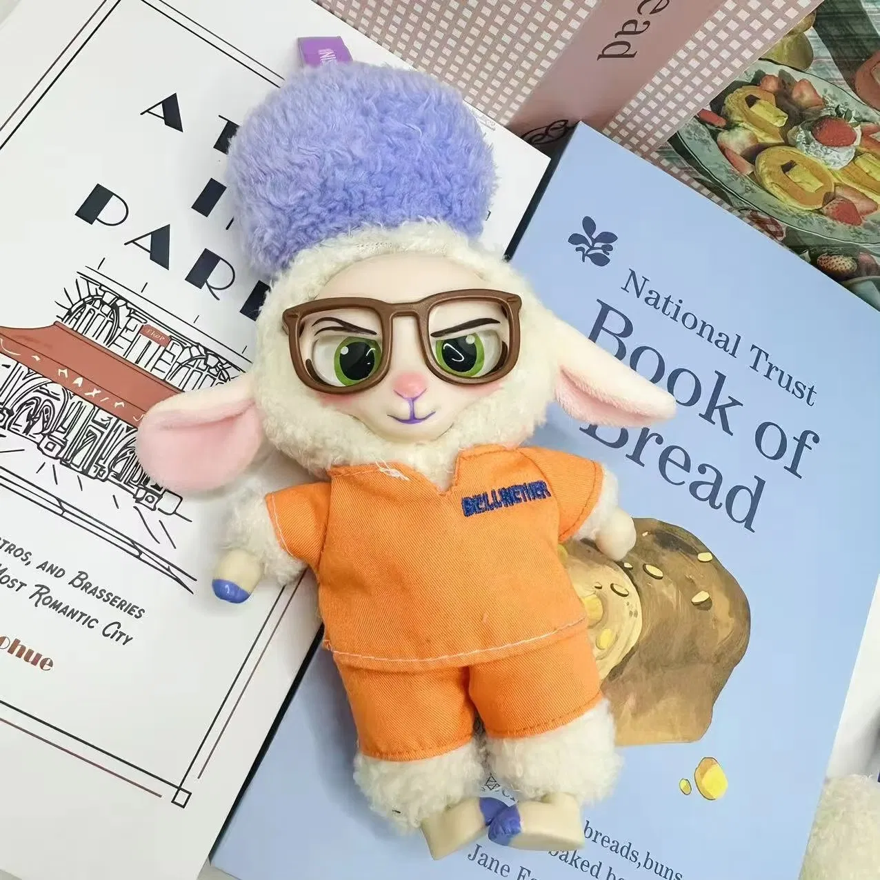 2026 Llaveros de peluche de venta caliente, cajas misteriosas de peluche, adorables muñecos coleccionables de personajes, colgantes, regalo sorpresa para Navidad