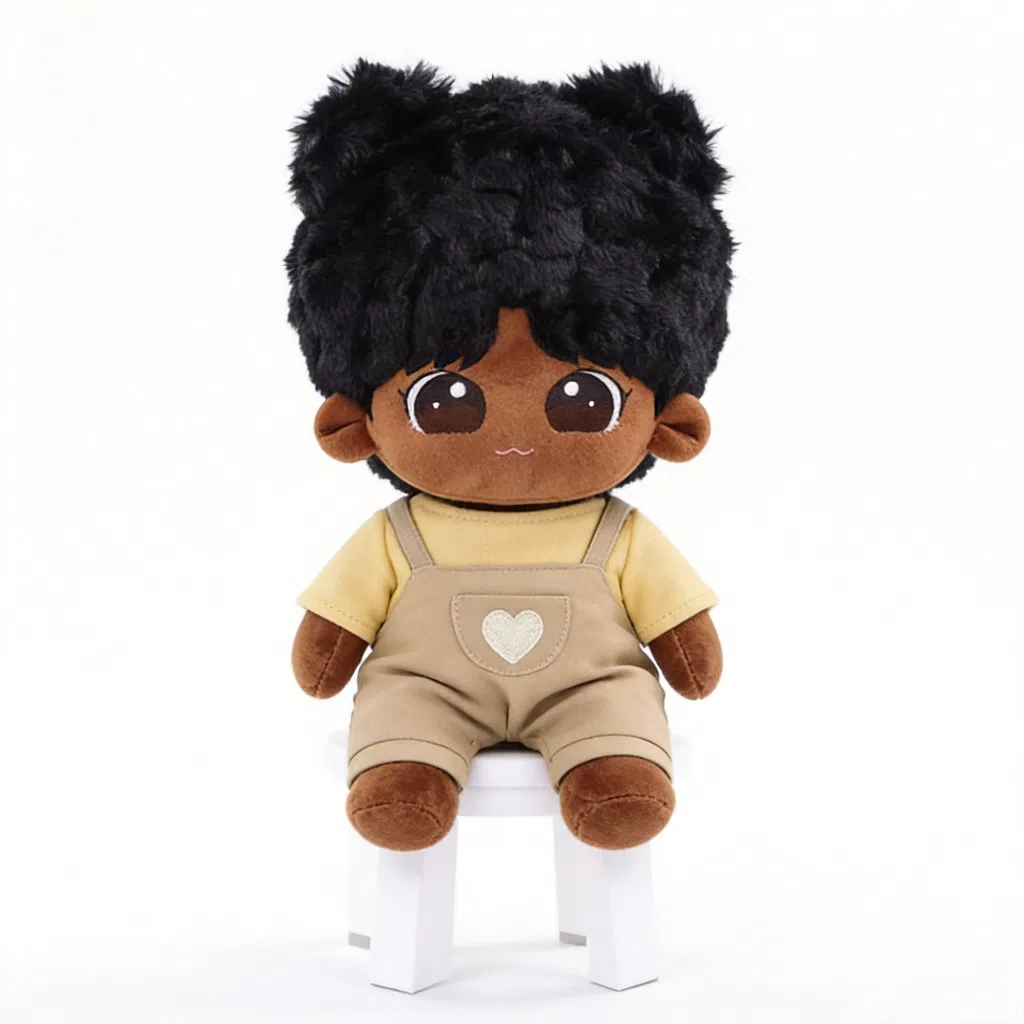 Muñeca de peluche negra hecha a mano, juguetes de peluche, diseño de su propia marca, juguetes suaves personalizados, juguetes de peluche rellenos para niños