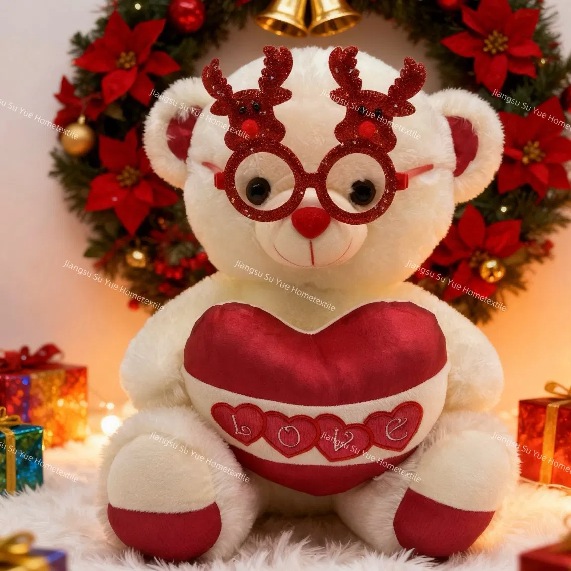 Osito de peluche beige personalizado con almohada en forma de corazón y gafas