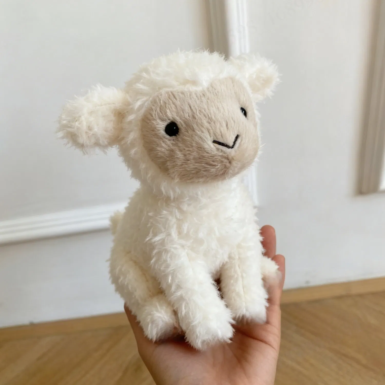 Mini Oveja de Peluche Curly Blanca, Linda Oveja de Peluche