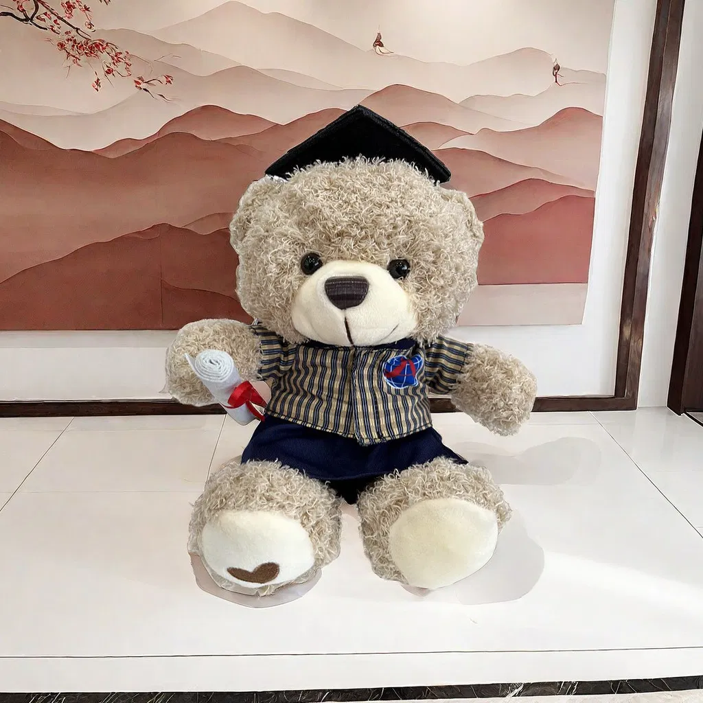 Muñeca de peluche de personaje de dibujos animados de venta caliente, muñeca de peluche personalizada