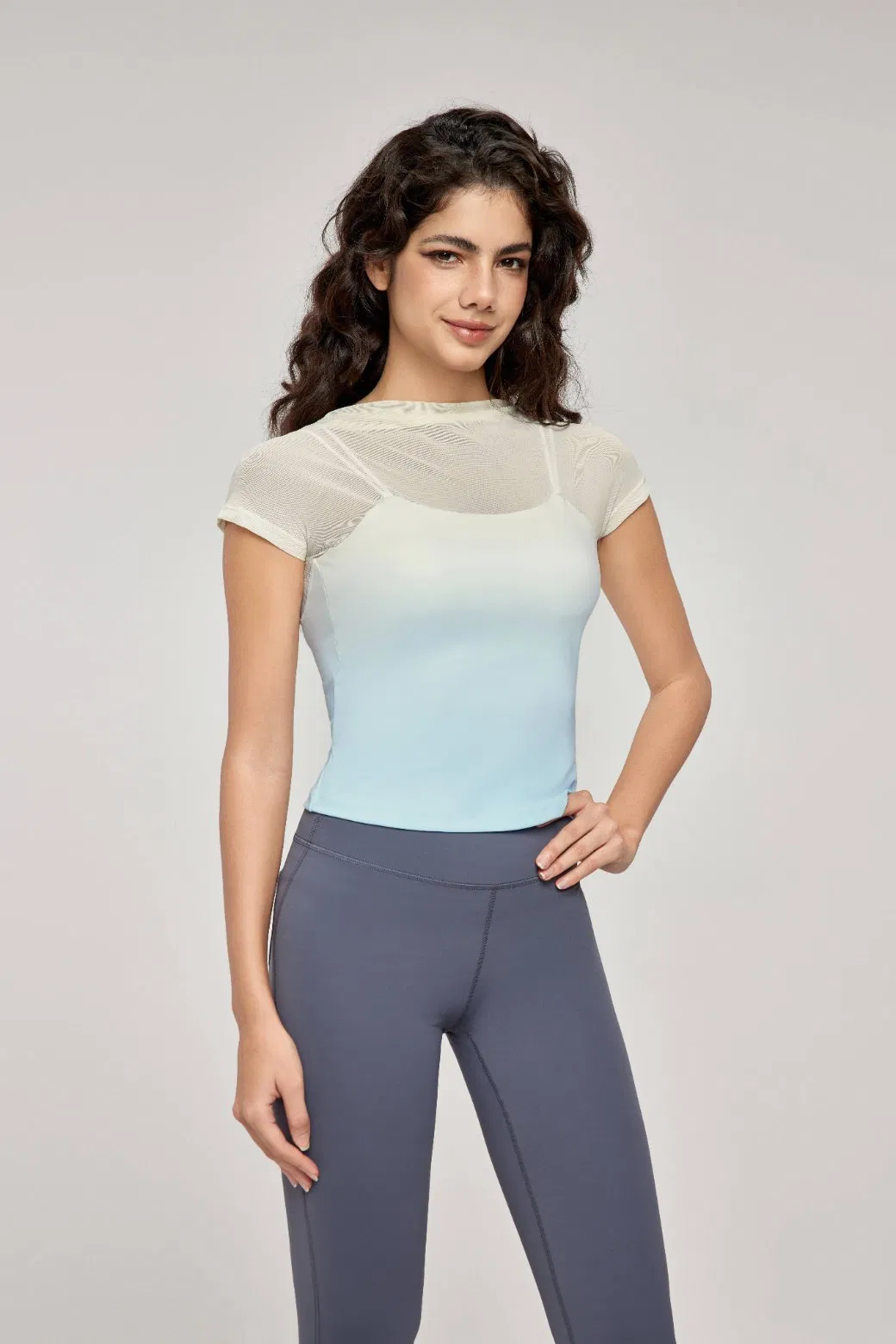Women's Activewear Two-in-One Yoga T-Shirt with Mesh Panel, Built-in Chest Pad, Short Sleeve Activewear for Pilates