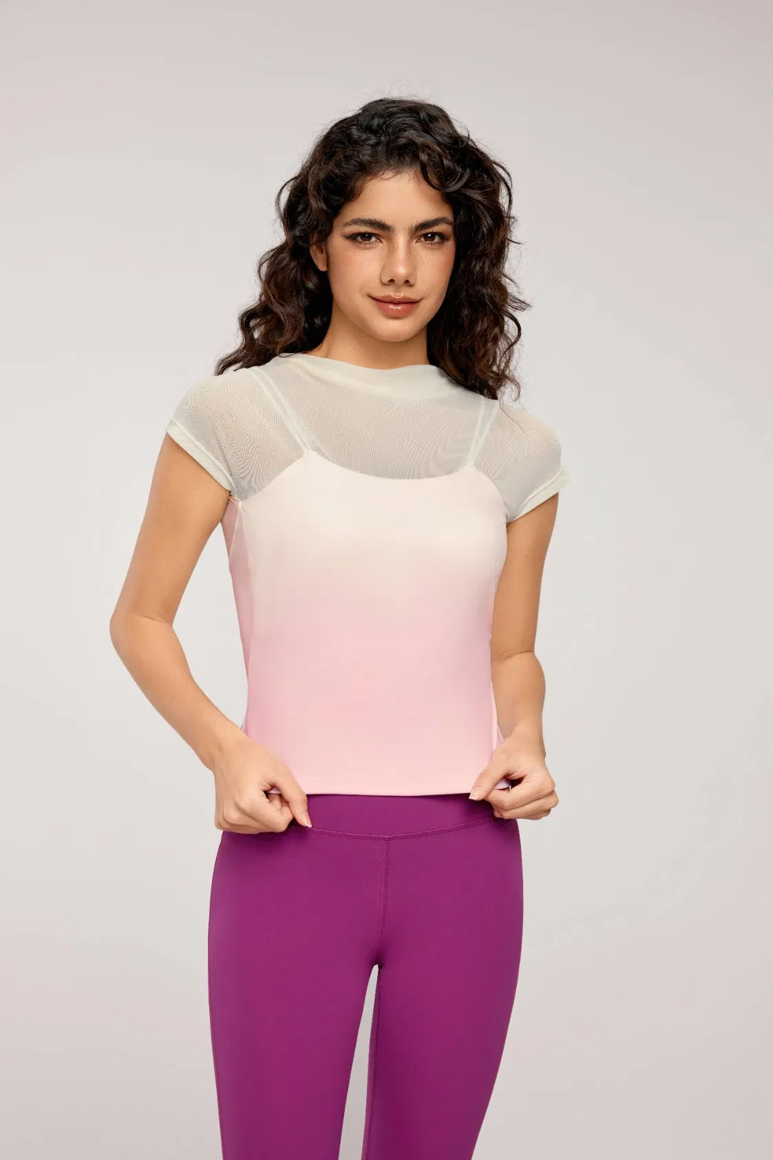 Women's Activewear Two-in-One Yoga T-Shirt with Mesh Panel, Built-in Chest Pad, Short Sleeve Activewear for Pilates