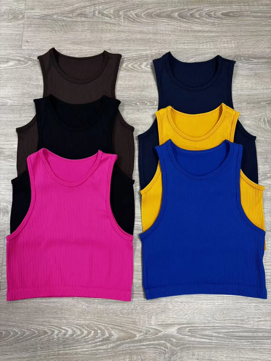 Seamless Tank Top View 6