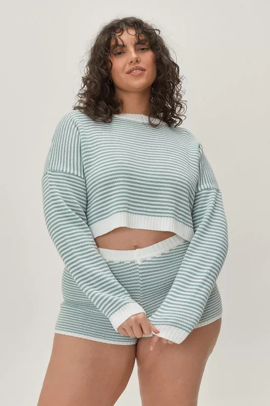 Supplier China OEM AAA Qualified New Hot Plus Stripe Relaxed Knitted Women Leisure Household Women Loungewear