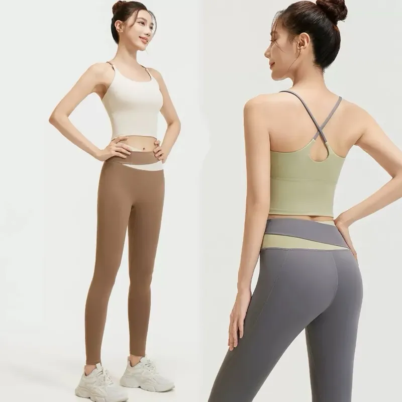 Yoga Wear 1
