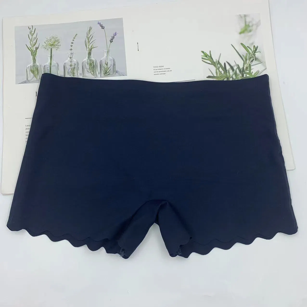 Ice Silk Cotton Boxers with Wavy Bottoms