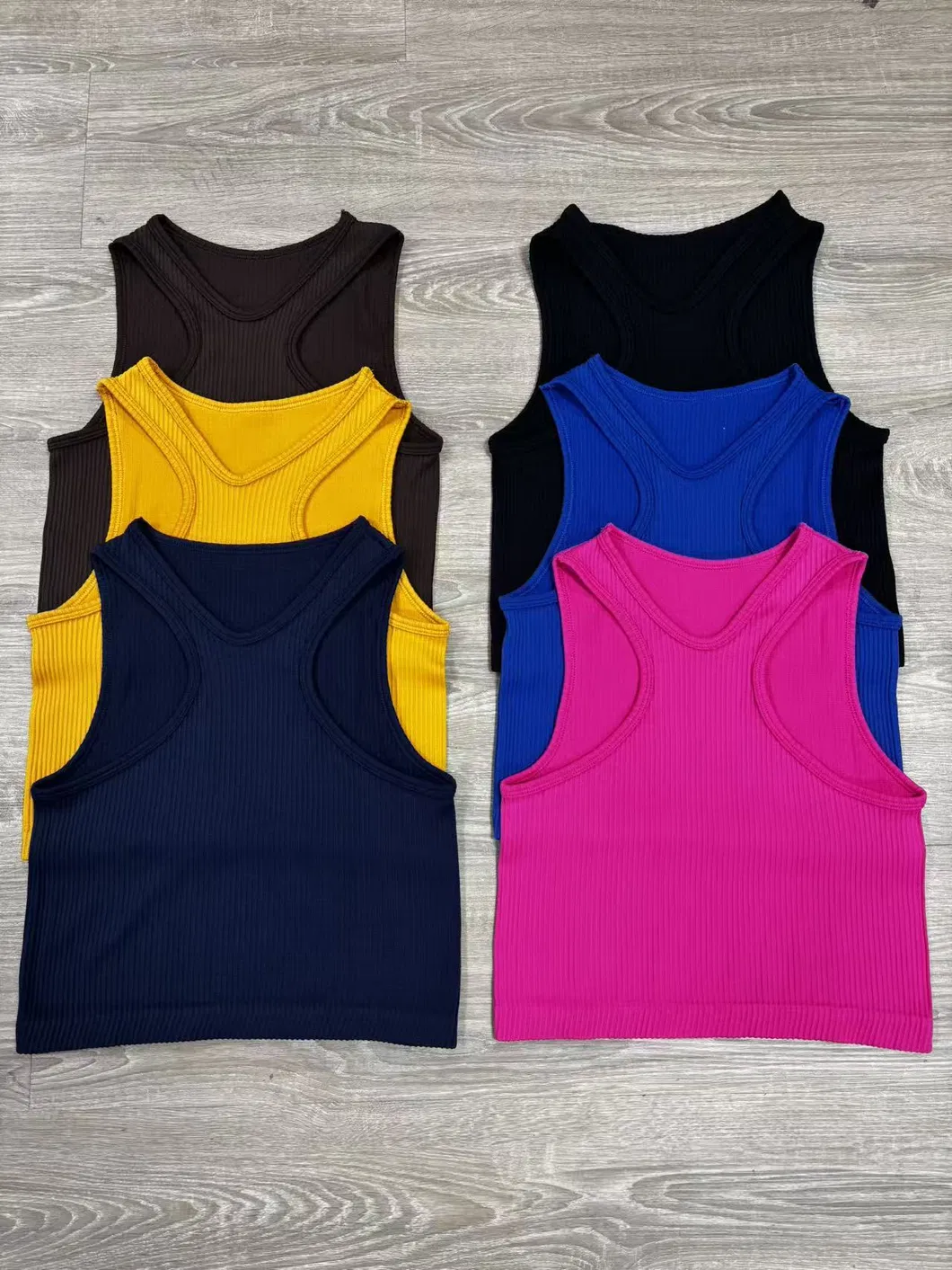 Seamless Tank Top View 1