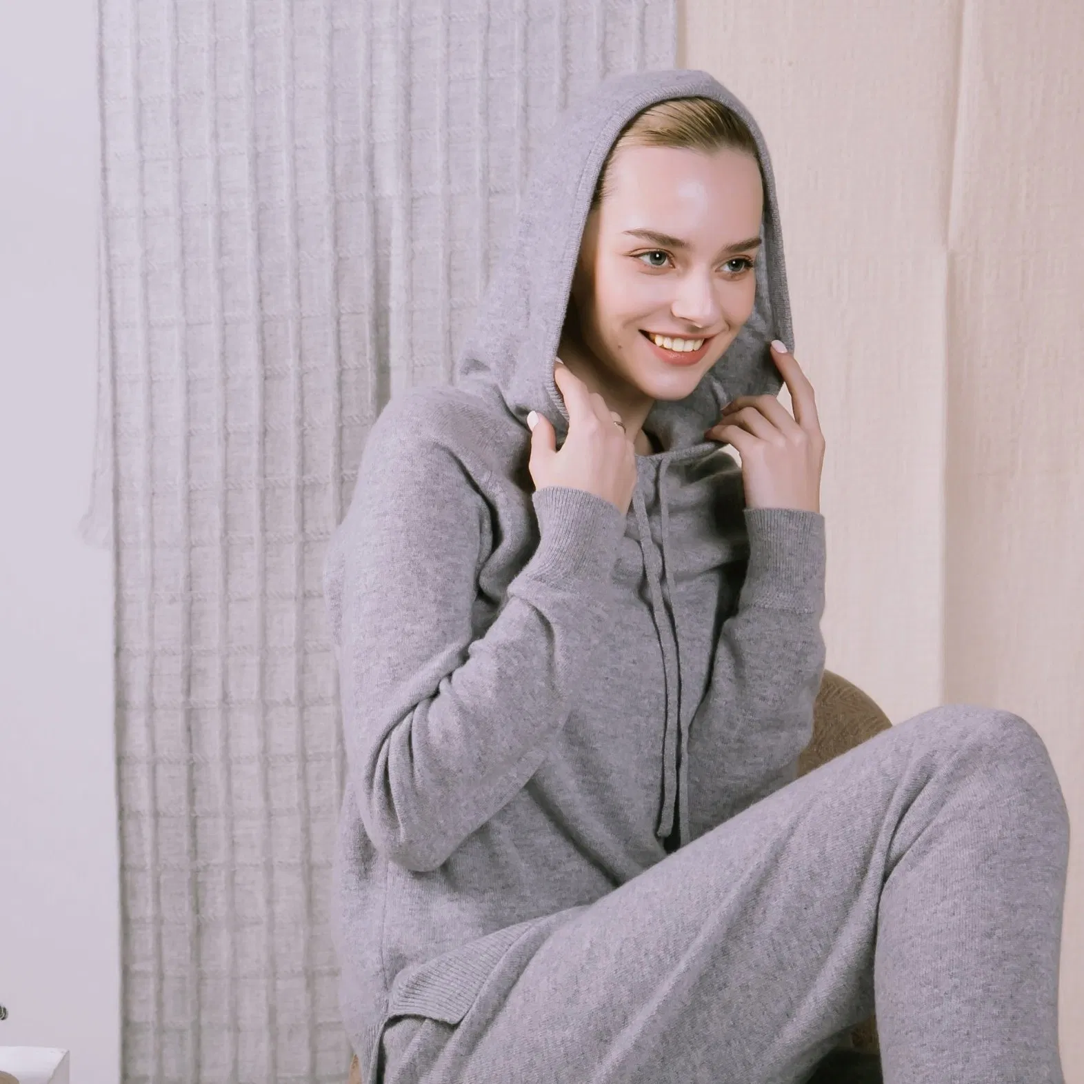 Women's Luxe Cashmere Leisure Joggers Pant and Cashmere Hoodie Sweater