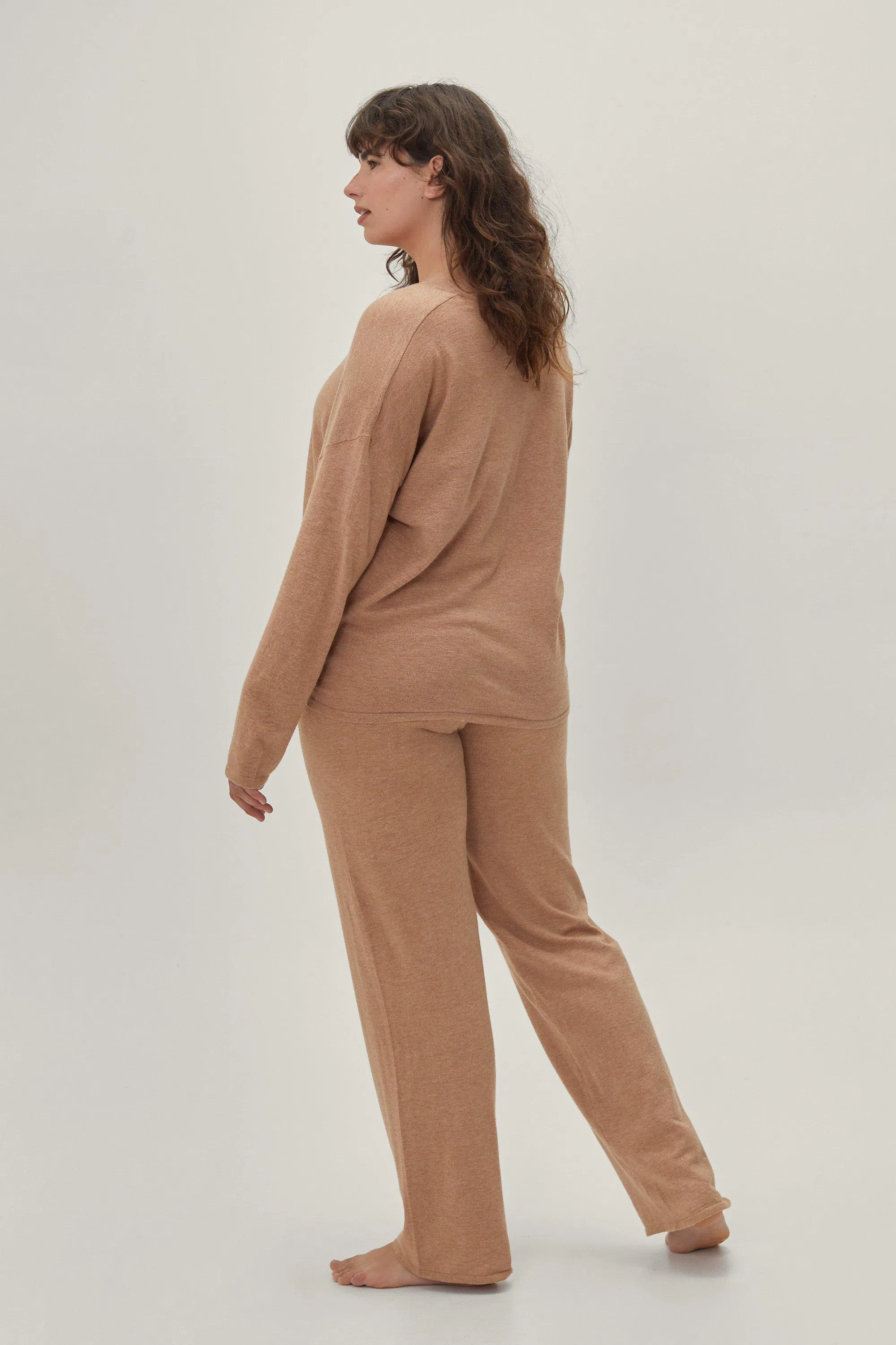 Manufacturer China Good Quality Ribbed Plus Size V Neck Relaxed Knitted Women Leisure Household Women Loungewear