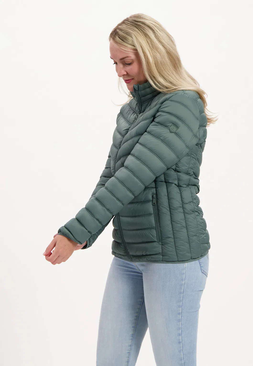 Puffer Jacket Detail 3