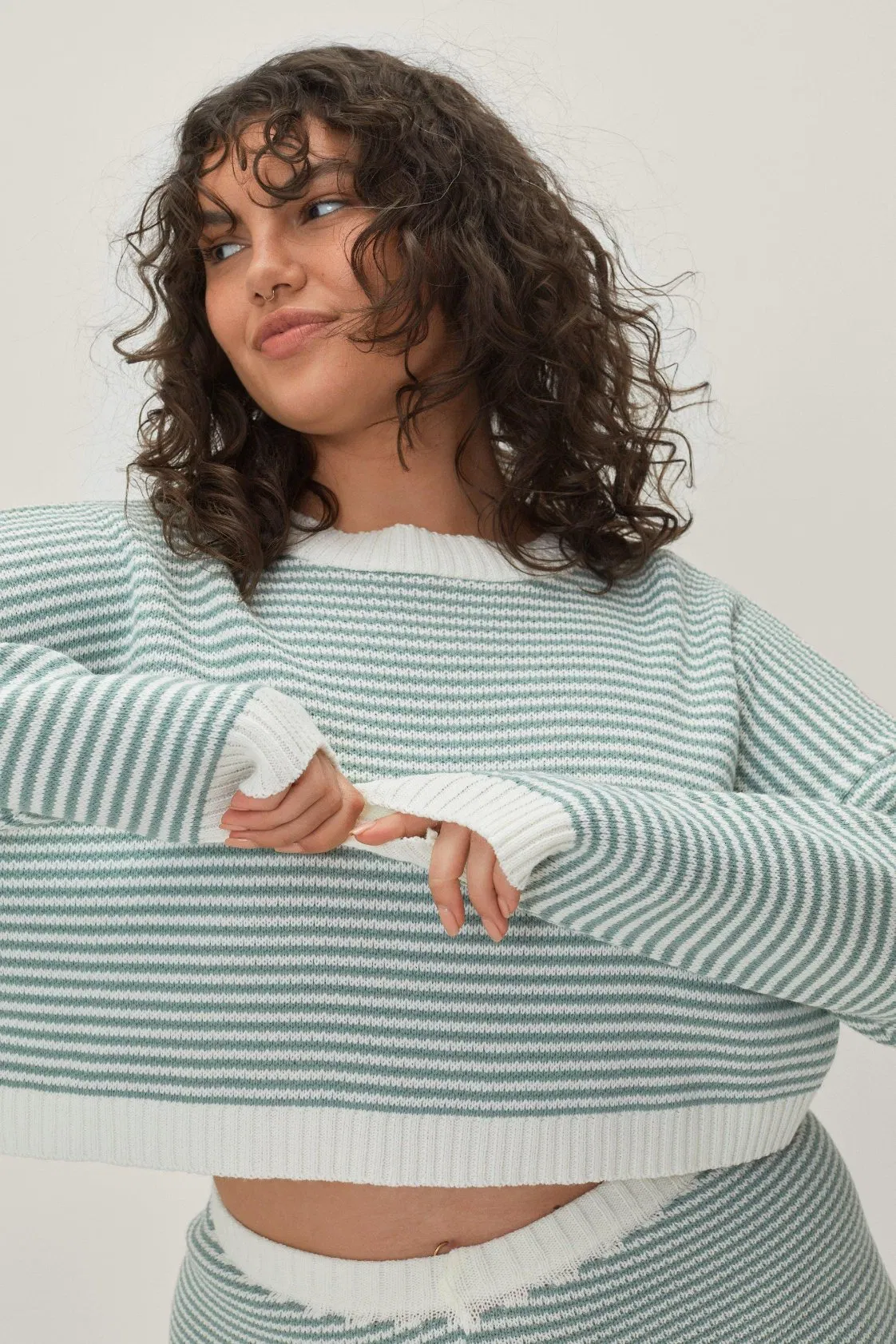 Supplier China OEM AAA Qualified New Hot Plus Stripe Relaxed Knitted Women Leisure Household Women Loungewear