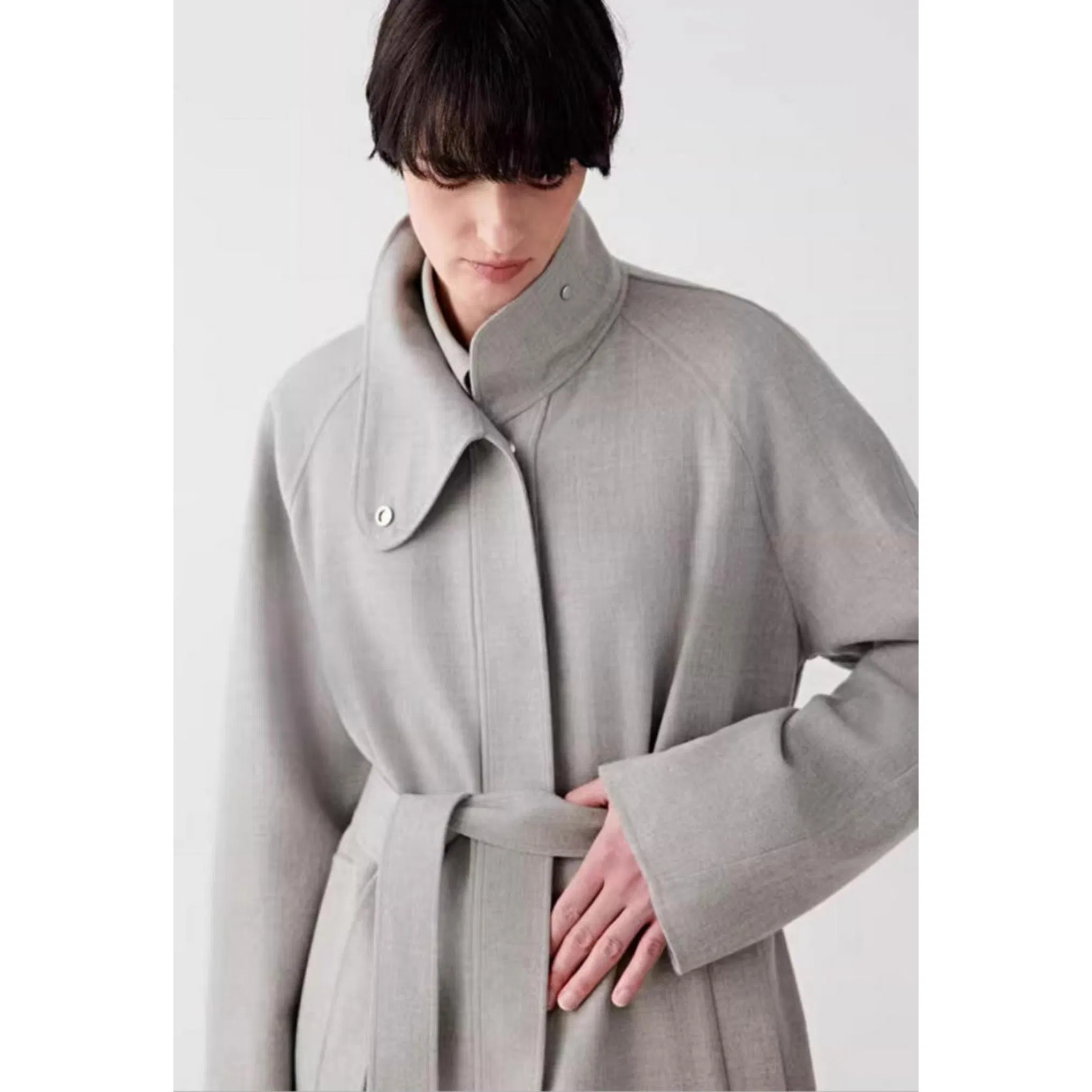 ODM OEM MID Straight Fit Cashmere Wool Tie-Waist Women Coat with Zipper Closure Design