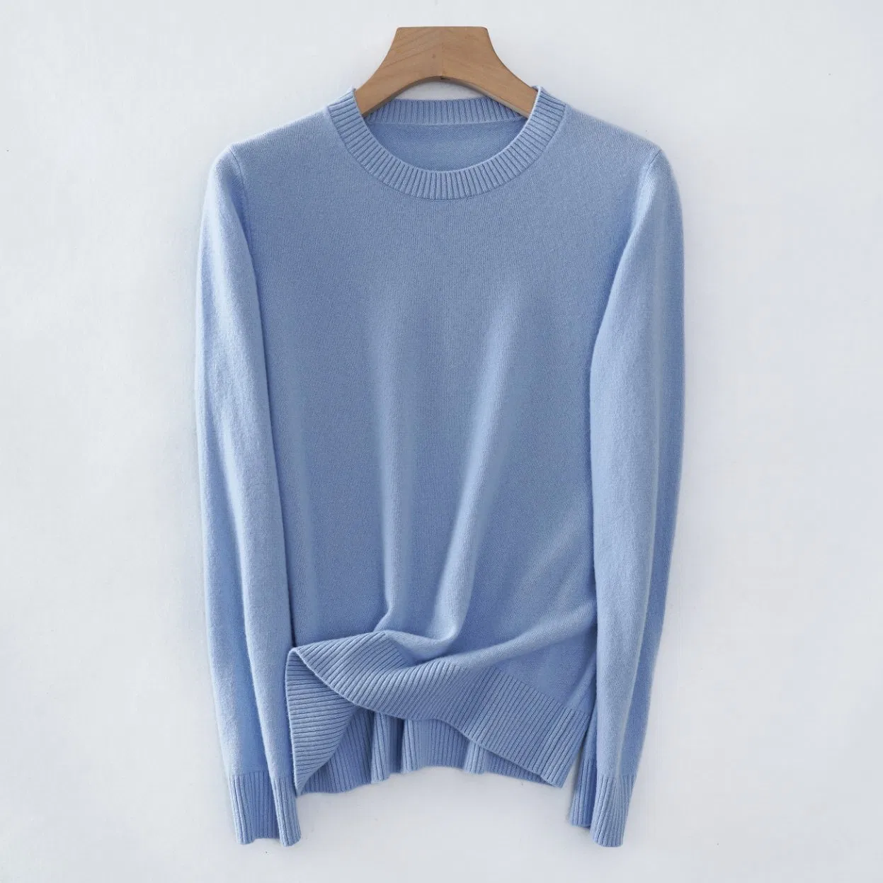 Wholesale Popular Women Classic Fashion Crew-Neck Merino Wool Jumper Sweater