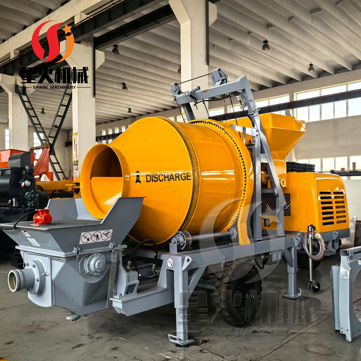 Rugged Jbc15/Jbs40 Mini Small Portable Stationary Truck Mounted Concrete Cement Mixer with Pump 63m Price Thrives in Extreme Outdoor Work Conditions