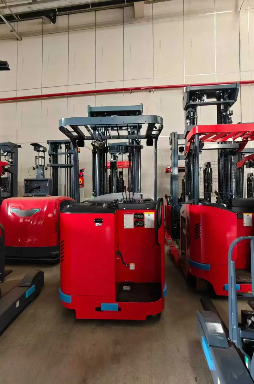 Cqd18 Narrow Aisle Electric Reach Truck for Warehouse Stacking