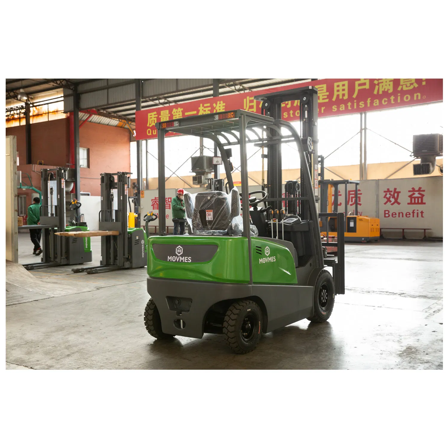 2.0ton Electric Side Loader Forklift with Four Wheels