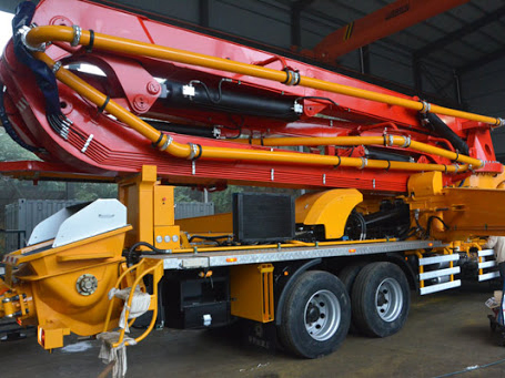 Official Manufacturer 43m Truck Mounted Concrete Pump