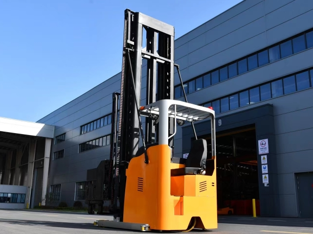 Three 4way Double Deep Sit-Down Narrow Aisle Articulated Agv 9m 11m Height Electric Pallet Stacker Multidirectional Electric Reach Truck with Battery Price Cost